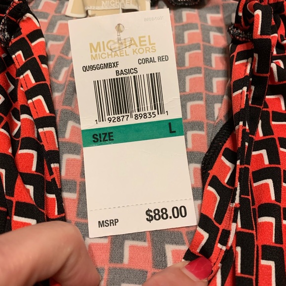 ✨New Red & Black Michael Kors Blouse✨ - Picture 4 of 8